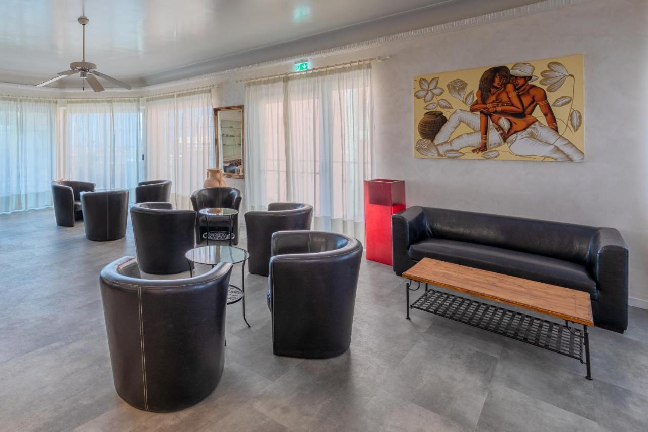 Hotel Garni' Serena Каорле Екстериор снимка