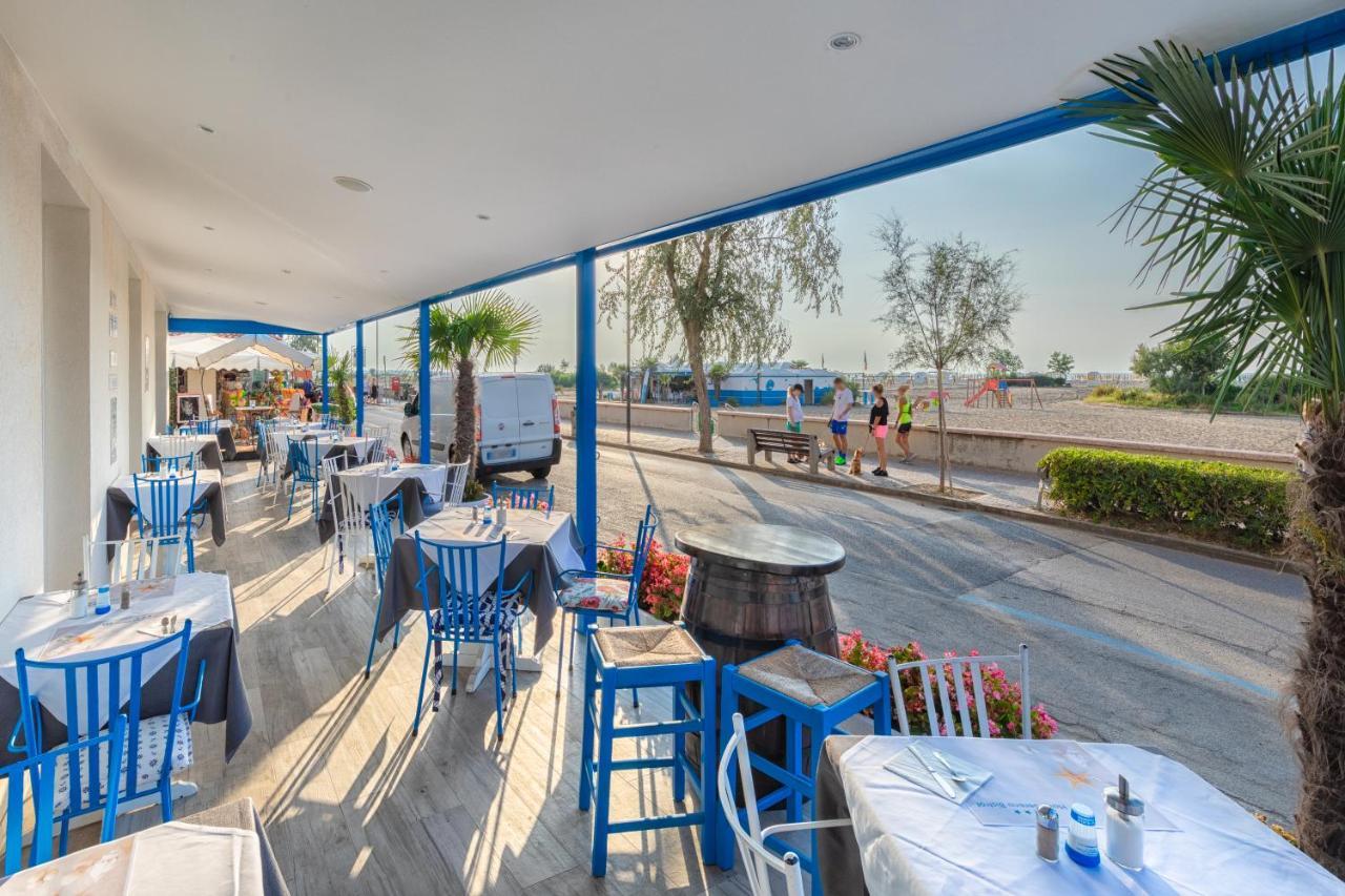 Hotel Garni' Serena Каорле Екстериор снимка